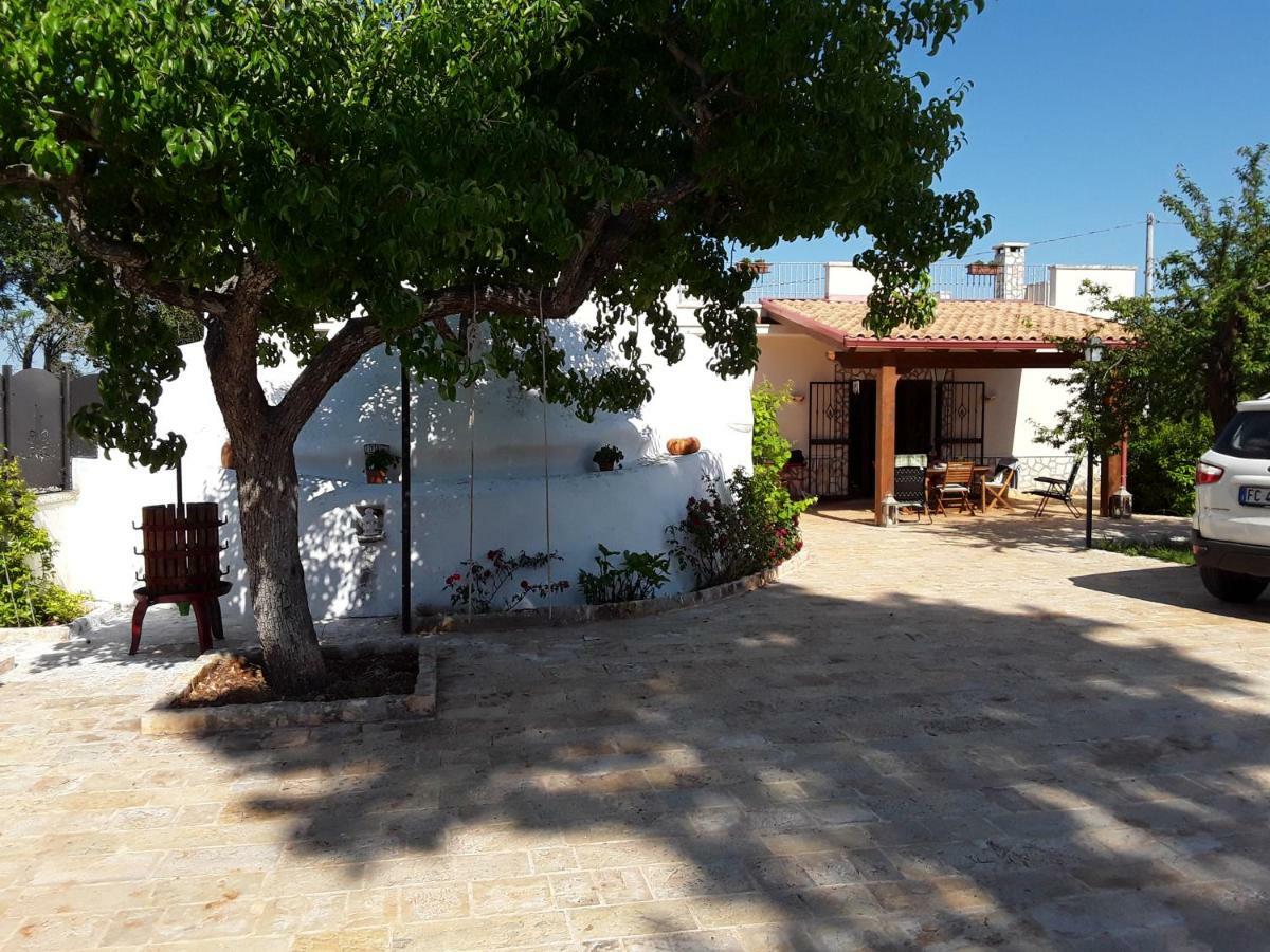 הוילה מרטינה פרנקה Giardini Di Lanzo מראה חיצוני תמונה